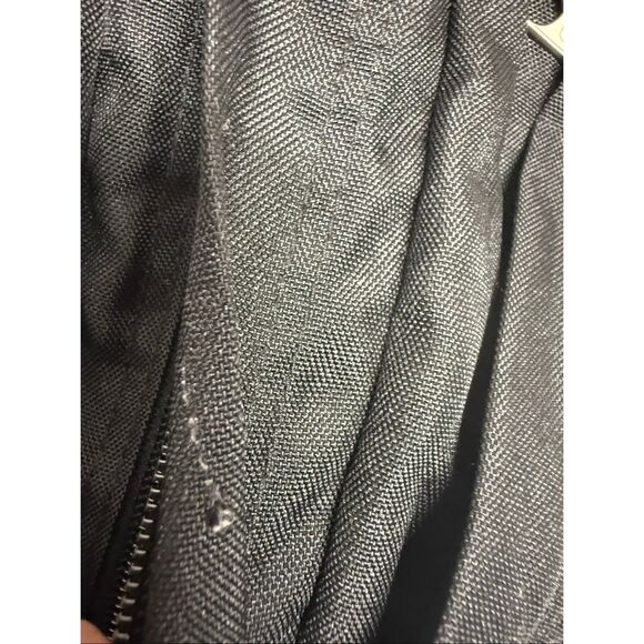 Vintage JanSport Black Backpack  Padded Shoulder Straps Mesh Pockets - Picture 10 of 16